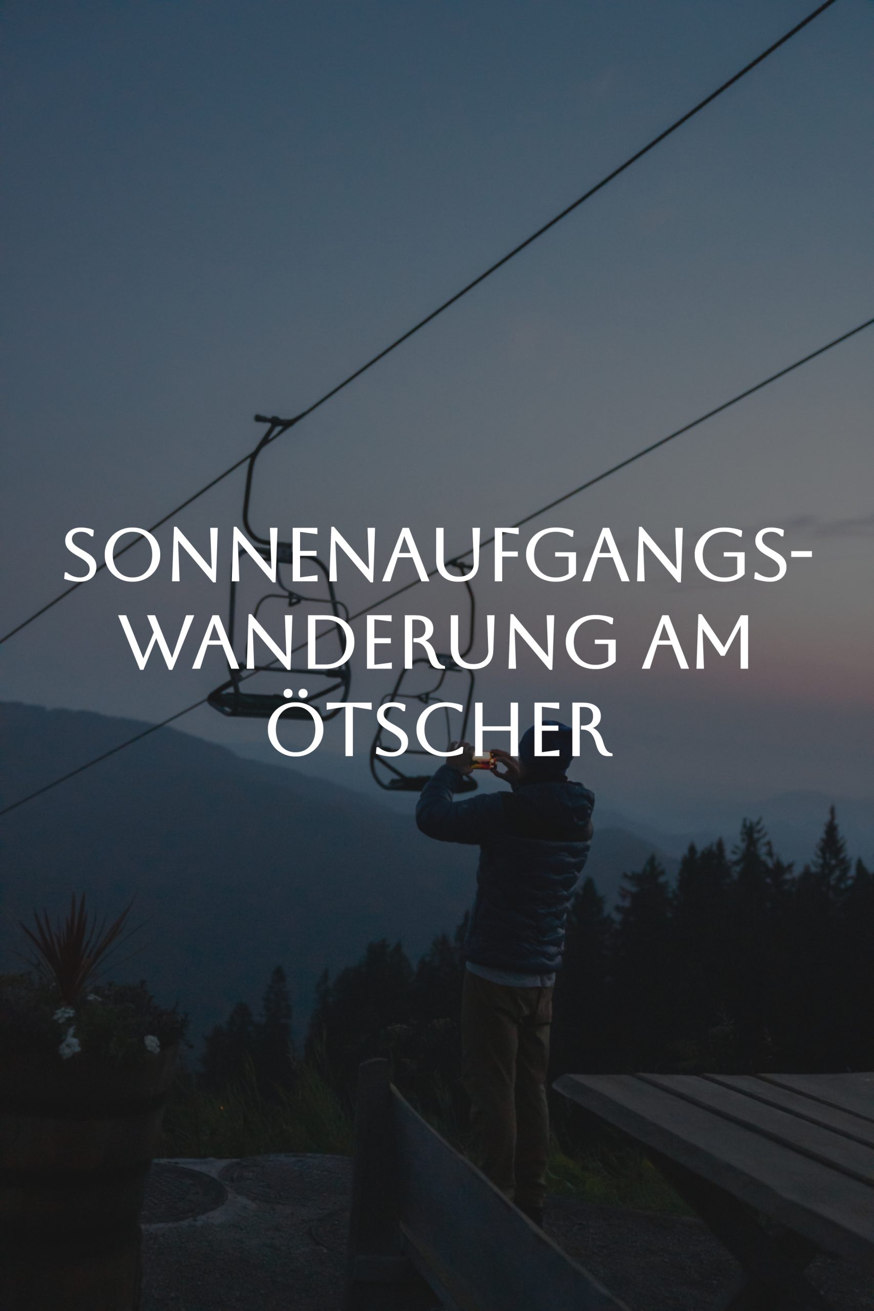 Überschrift,im,Vordergrund,Mann,fotografiert,Berge,Aussicht,Sonnenaufgang